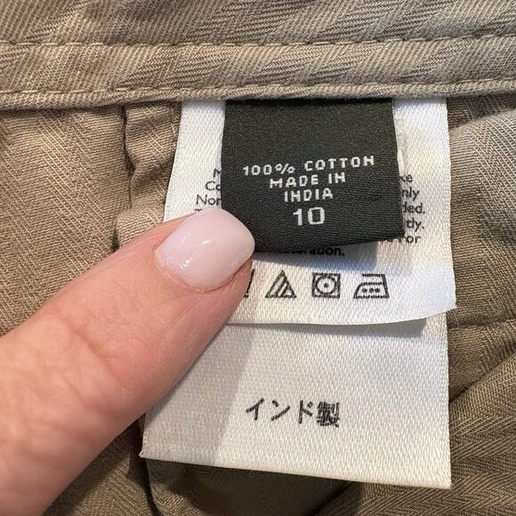 Eddie Bauer Beige Vashon Fit Straight Leg Cargo Pants Womens Size 10 (274) - Picture 4 of 6